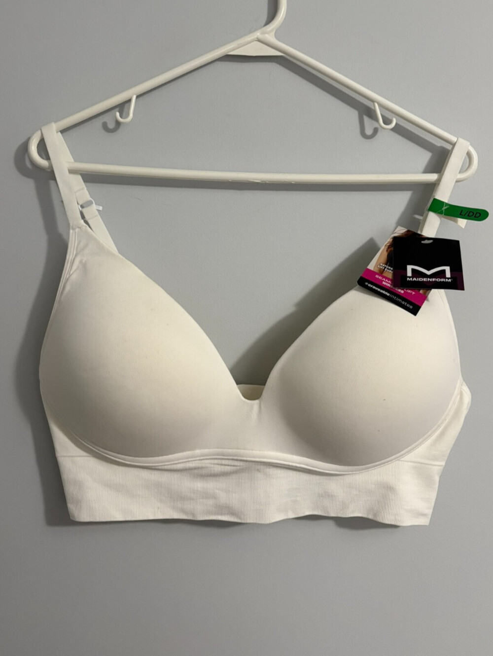 Women’s Maidenform Seamless Lift Wireless Bra White Size L/DD — DM2316